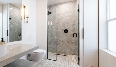 Душевые на заказ